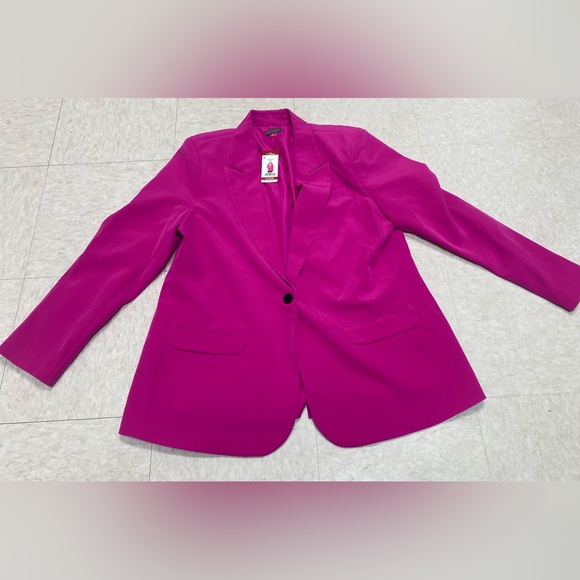 Vince Camuto Fuchsia Blazer - Picture 1 of 7